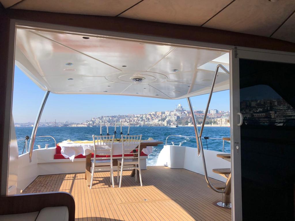 Private Yacht